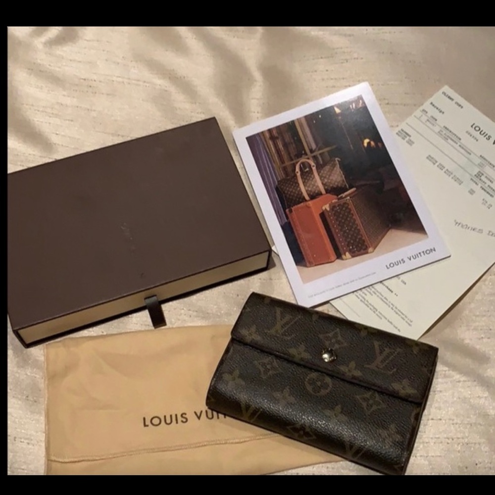 Authentic Louis Vuitton Wallet